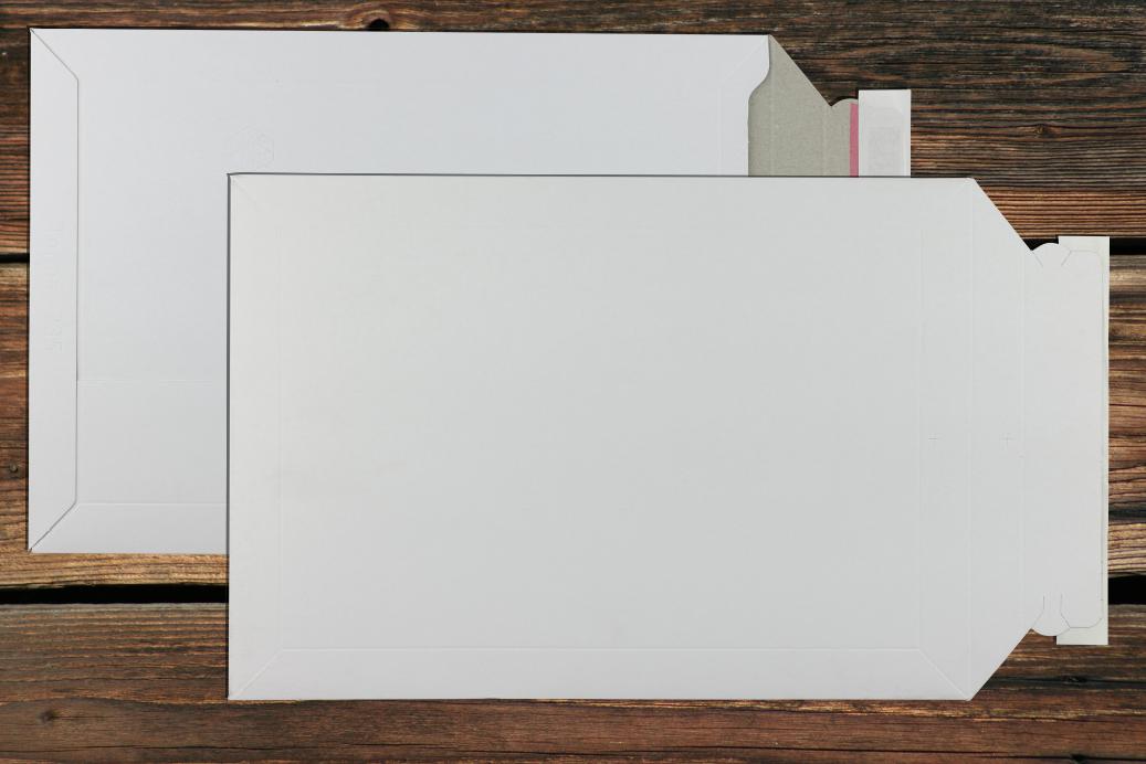 Kartontaschen B4 250x353 mm Haftklebend Weiß 500 g/qm